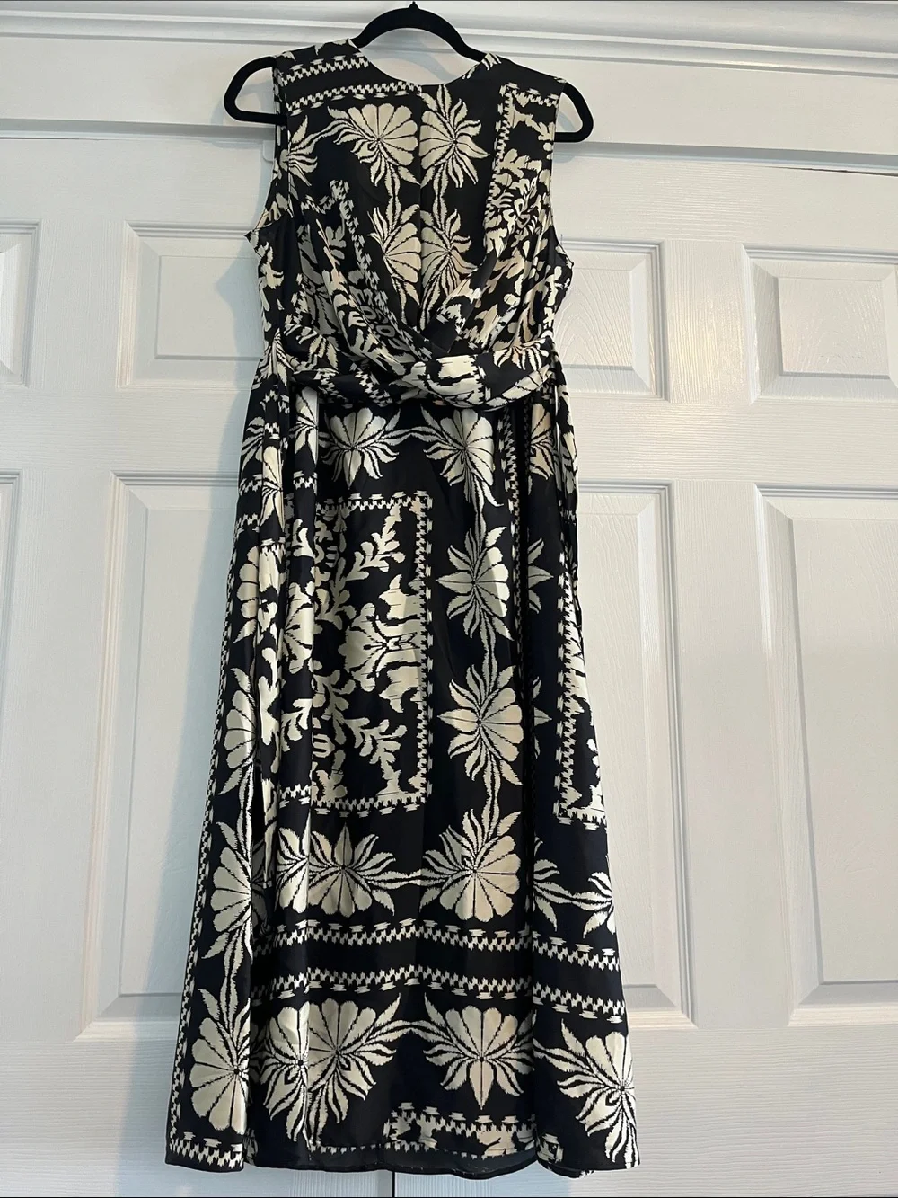 Primark Black & Cream Printed Midi Dress - Women's - Picture 1 of 8